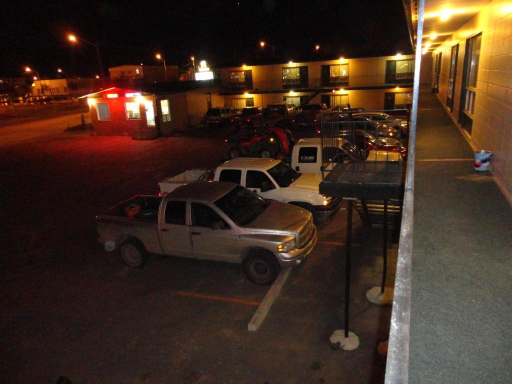 Matador Motel Drayton Valley Экстерьер фото