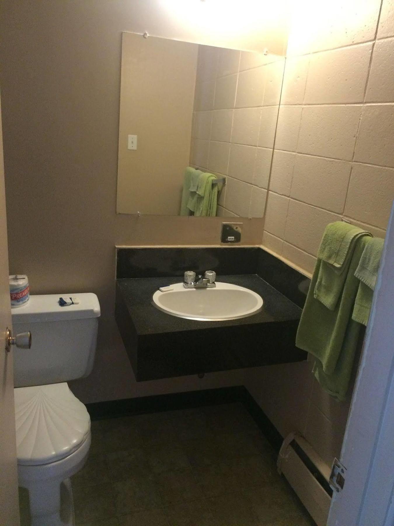 Matador Motel Drayton Valley Экстерьер фото